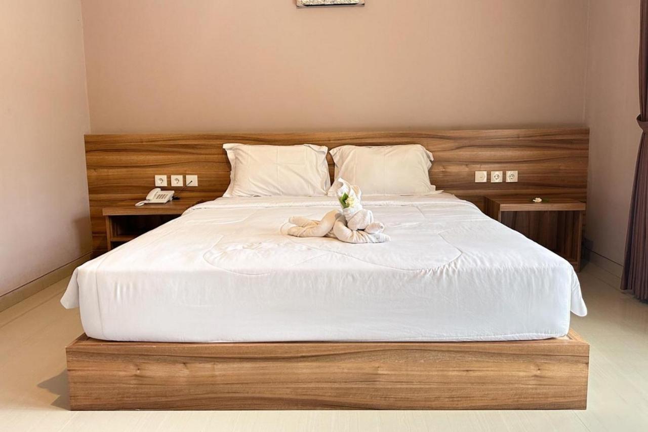 Ariana Beach Resort อาเม็ด ภายนอก รูปภาพ